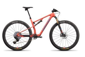 Neues Santa Cruz Blur XC-Bike: Superlight statt VPP
